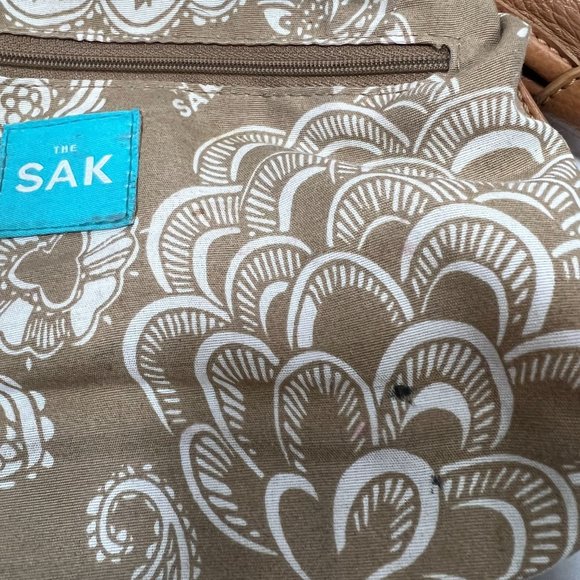 The Sak mini shoulder bag beige pebbled leather small hand bag zip closure - Picture 6 of 16